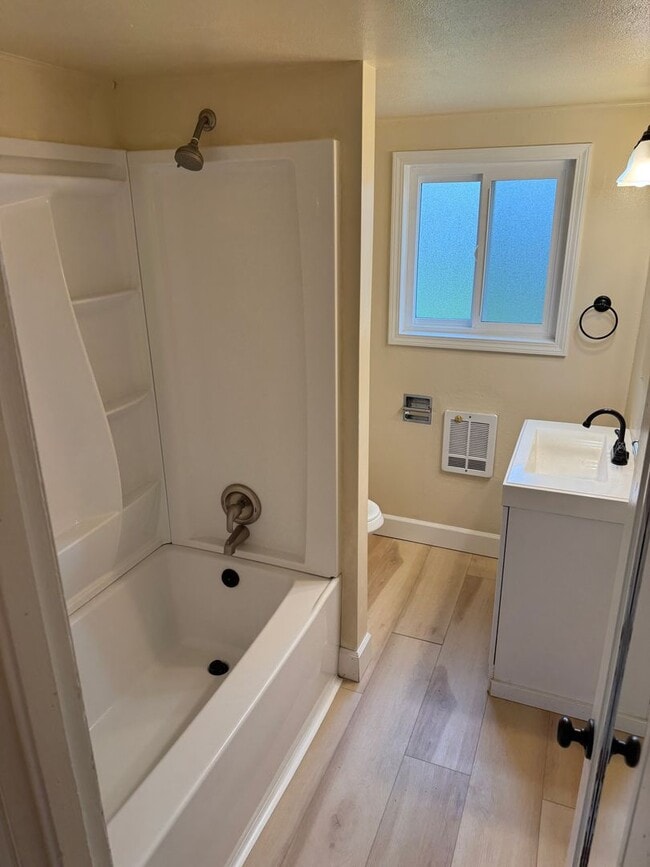 Building Photo - Updated 3 bedroom 1 bathroom house on a huge lot!