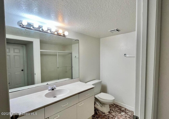 Building Photo - 3740 Ocean Beach Blvd