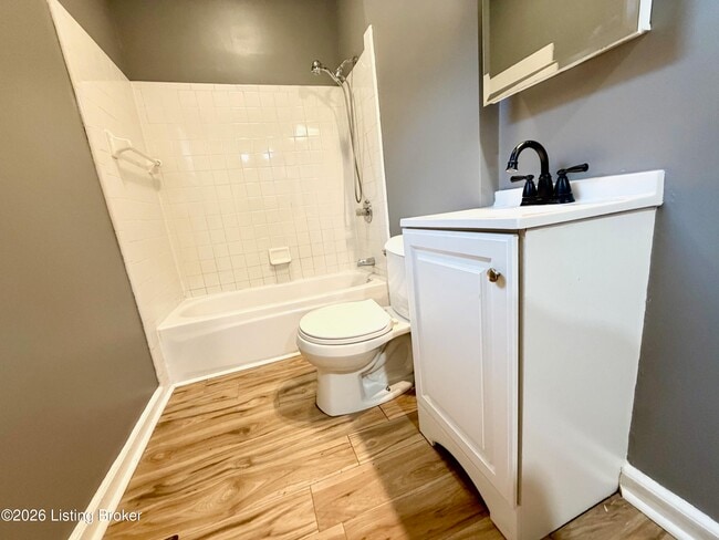 Building Photo - 112 N 18th St