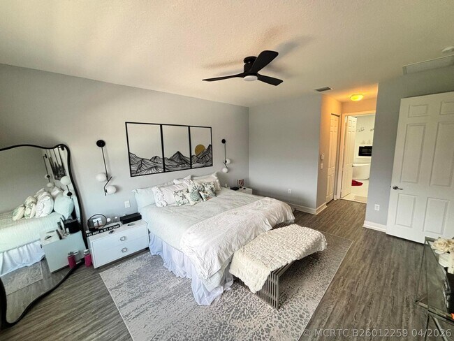 Building Photo - 8219 Calabria Lakes Drive