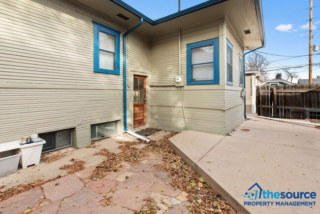 Building Photo - 1020 16th St