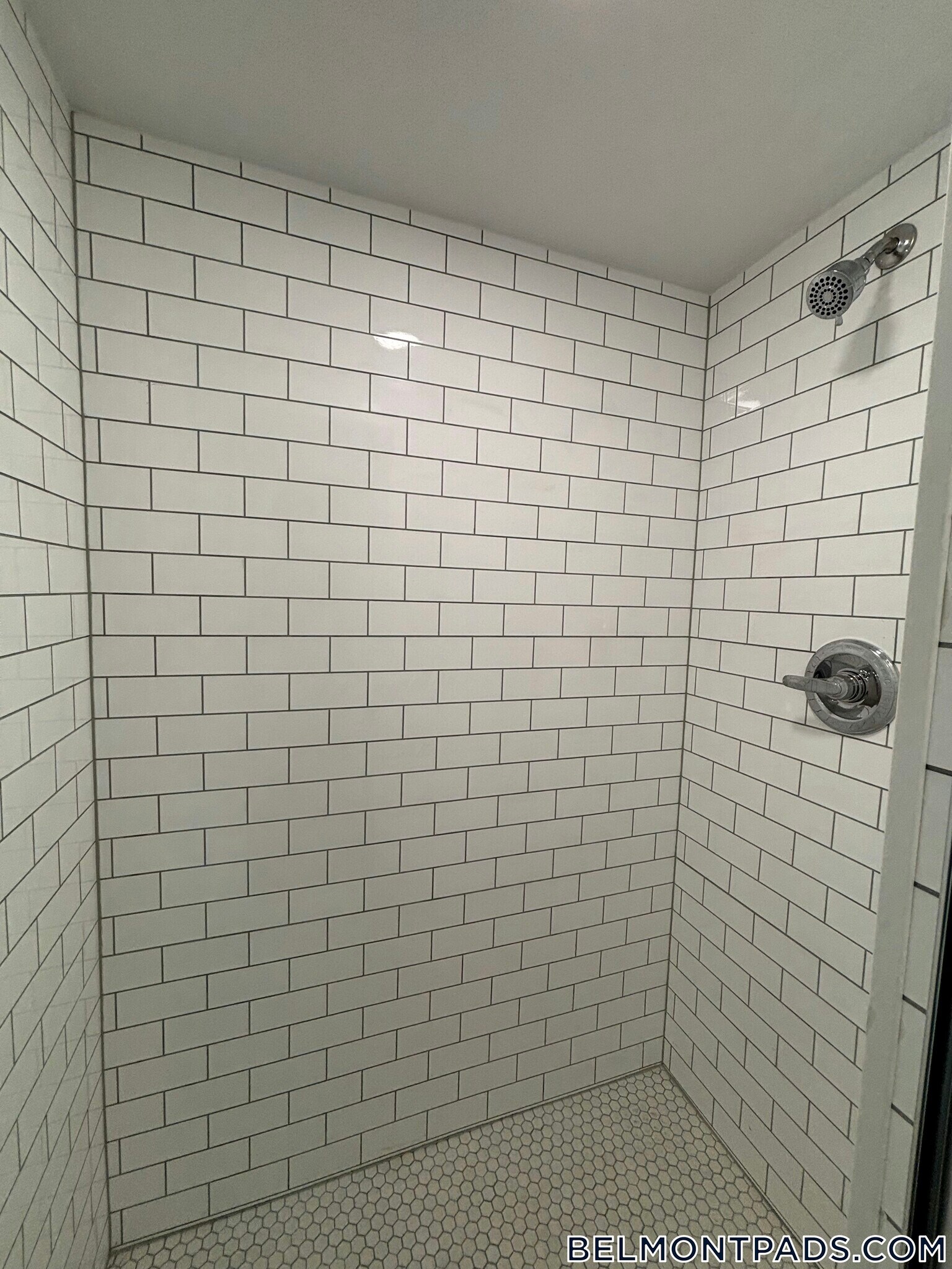 Building Photo - 51 Hill Rd