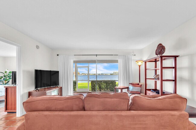 Building Photo - 1025 Sugar Sands Blvd