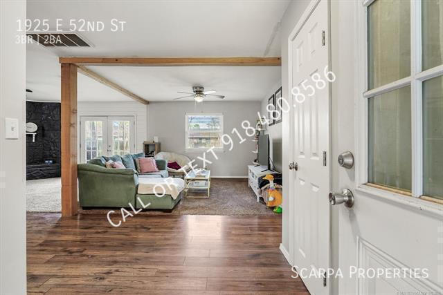 Building Photo - 1925 E 52nd St