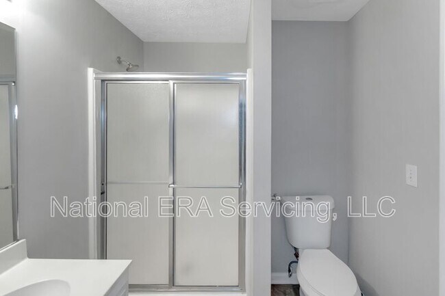 Building Photo - 30 Allen Oaks Way