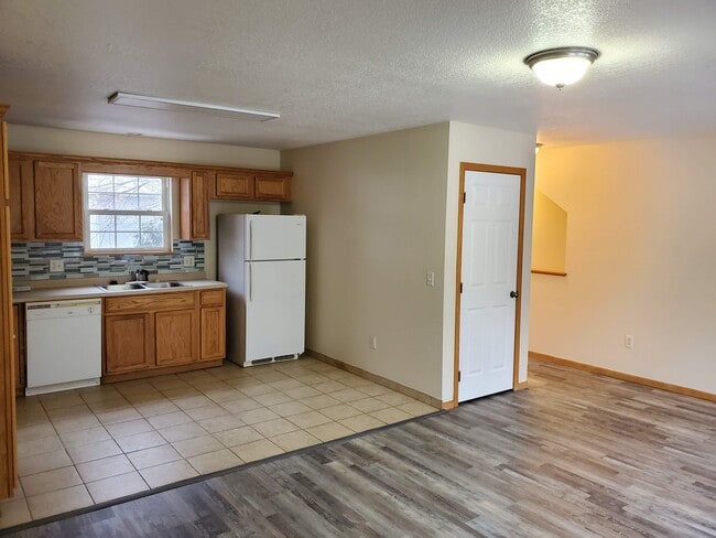 Building Photo - 936 McKinley Ave