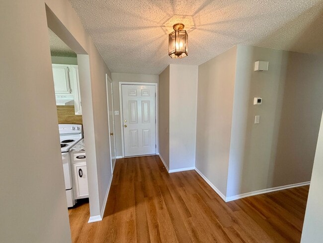 Building Photo - Large Lot; Fenced Backyard; No HOA