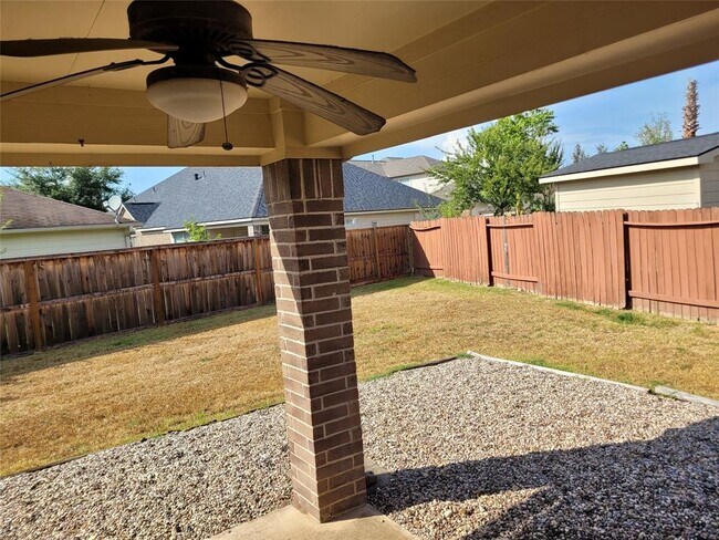 Building Photo - 6619 Halcyon Days Dr