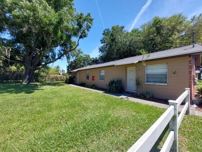 Building Photo - 3732 County Line Rd