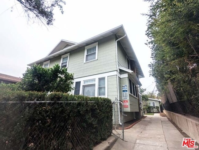 Building Photo - 1421 Kellam Ave
