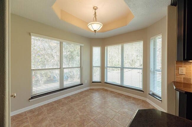 Building Photo - 27210 Afton Way