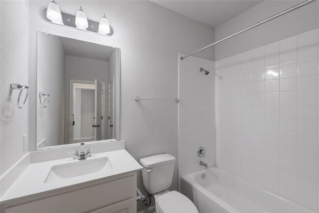 Building Photo - 1212 Wild Leaf Wy