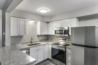 Building Photo - Wilshire Apartments (Wilshire 23 LLC)
