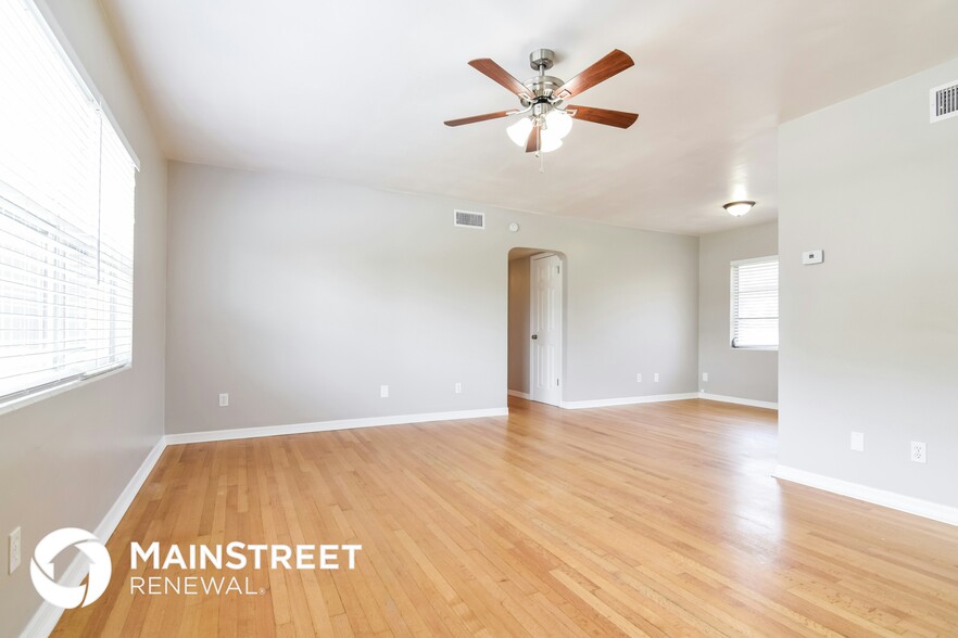 Building Photo - 1354 Whitacre Dr