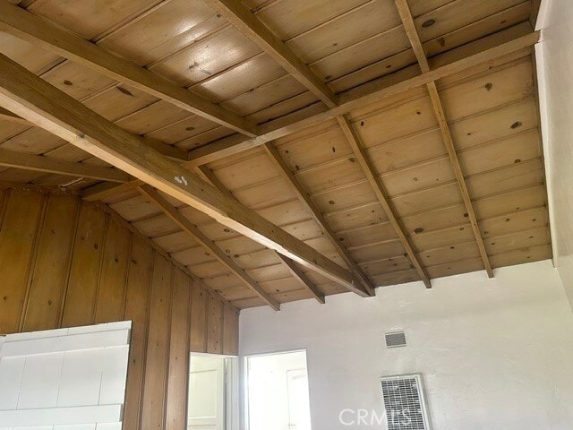 Building Photo - 601 E Chevy Chase Dr