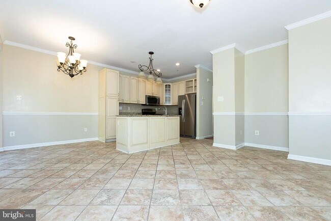 Building Photo - 8213 Brooktree St