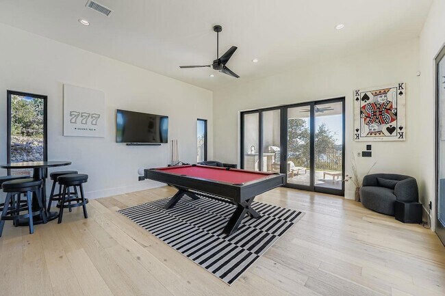 Building Photo - 6412 Lantern View Dr