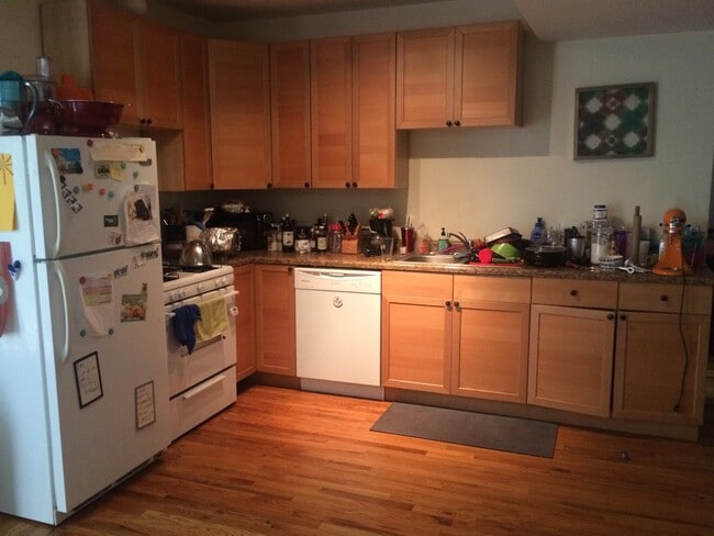 Primary Photo - 1318 N Cleaver St