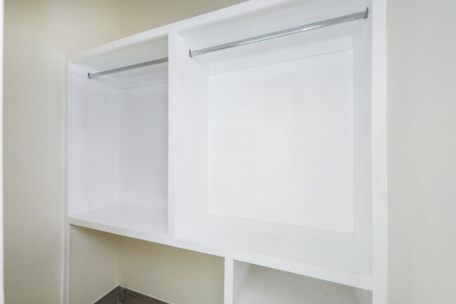 Building Photo - 9109 McPherson Rd