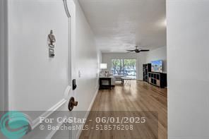 Building Photo - 2250 NE 66th St