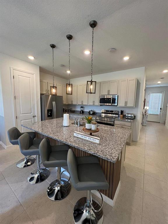 Building Photo - 816 Longboat Dr
