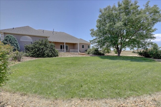 Building Photo - Amazing Custom Ranch with Privacy and Spra...