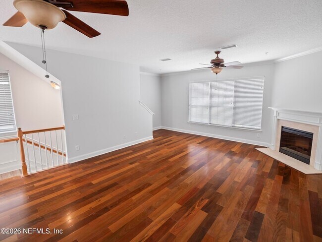 Building Photo - 4472 Congressional Dr