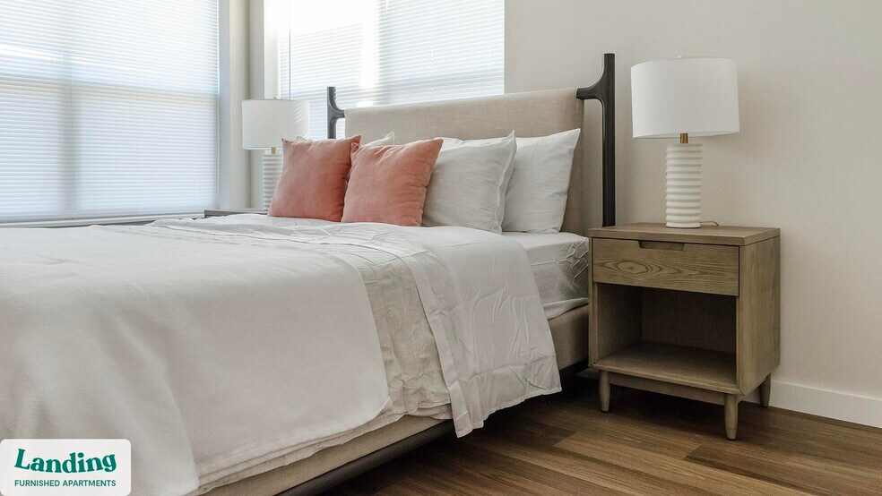 Building Photo - 9906 Runway Dr