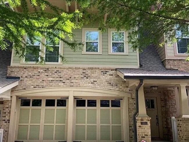 Primary Photo - 815 Millwork Cir