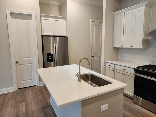 Building Photo - 633 Stickley Oak Way