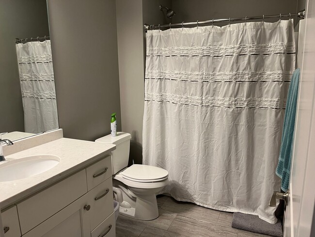 Building Photo - Rochester's Finest Guest Home