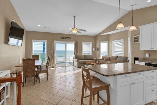 Building Photo - 306 Sea Star Cir