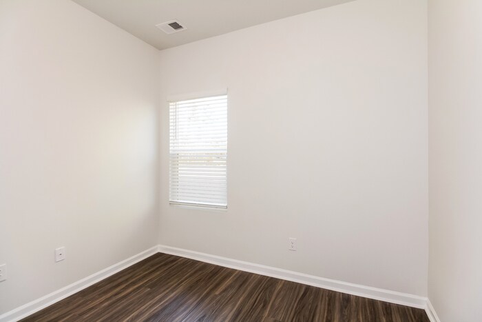 Building Photo - 7559 Tender Heart Cir