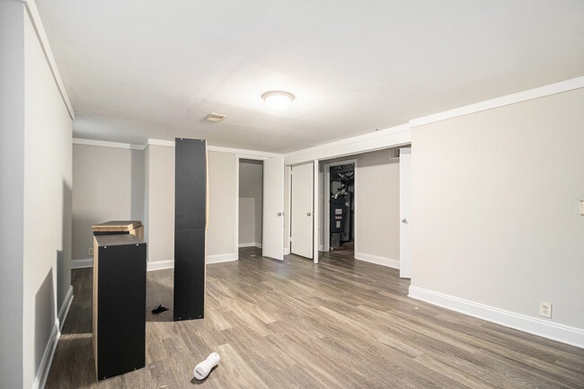 Building Photo - 8753 E Bourne Dr