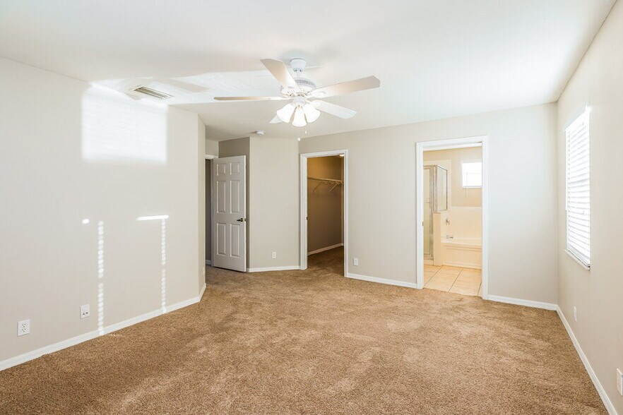 Building Photo - 4163 Day Bridge Pl