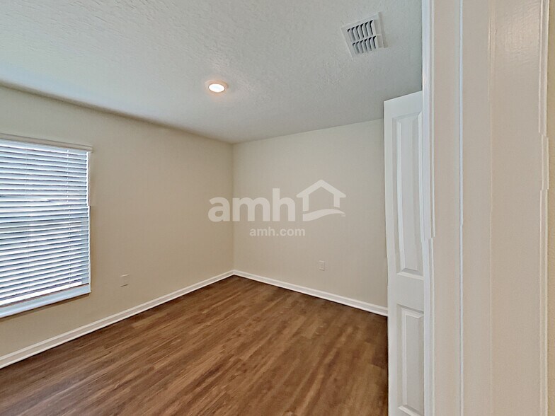 Building Photo - 4341 Seven Canyons Dr