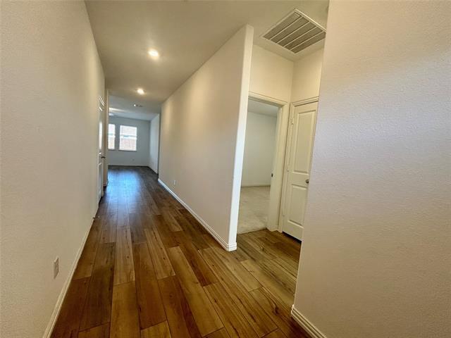 Building Photo - 2113 Donker Dr