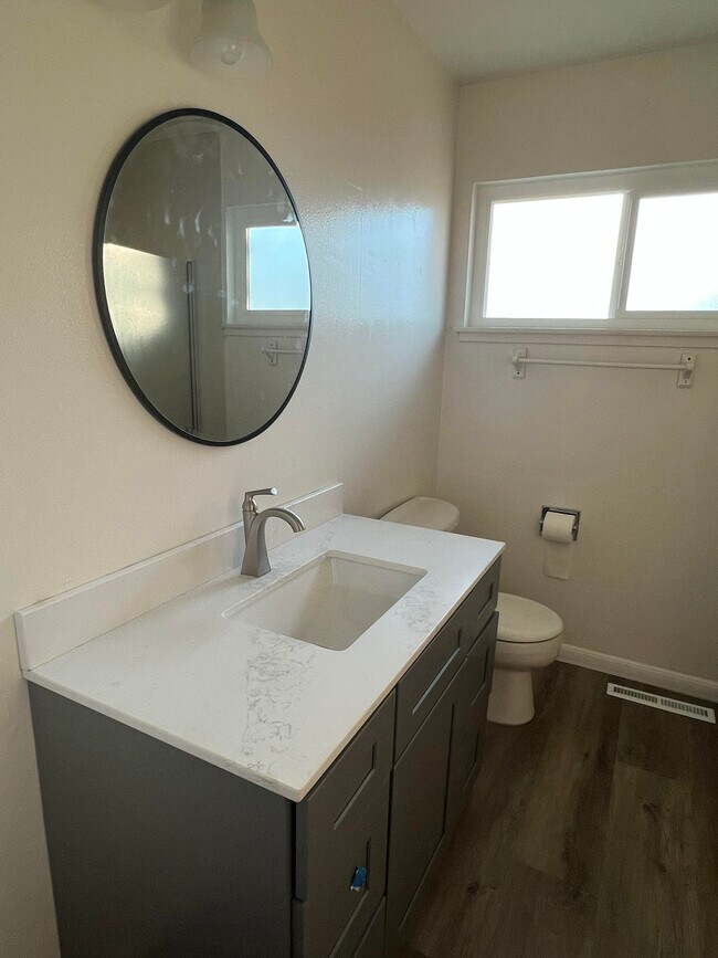 Building Photo - 37747 Argyle Rd