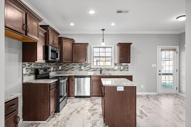 Building Photo - 1378 Dan Brown Dr