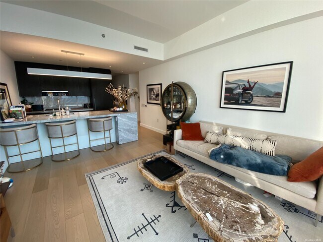 Building Photo - 15 Hudson Yards