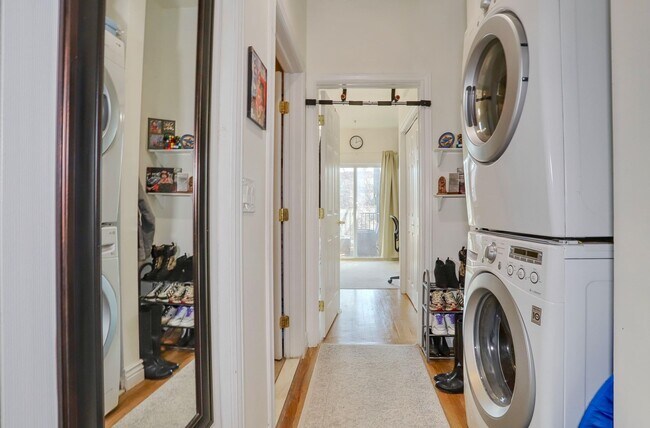 Building Photo - 4508 Brown St