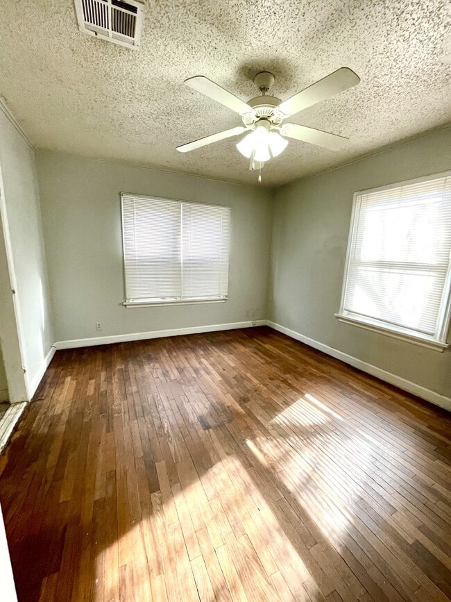 Building Photo - 111 5th Ave NW