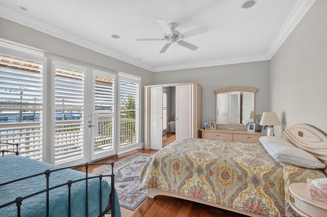 Building Photo - 4332 Sea Grape Dr