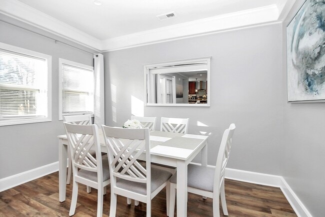 Building Photo - 1200 Fordham Rd