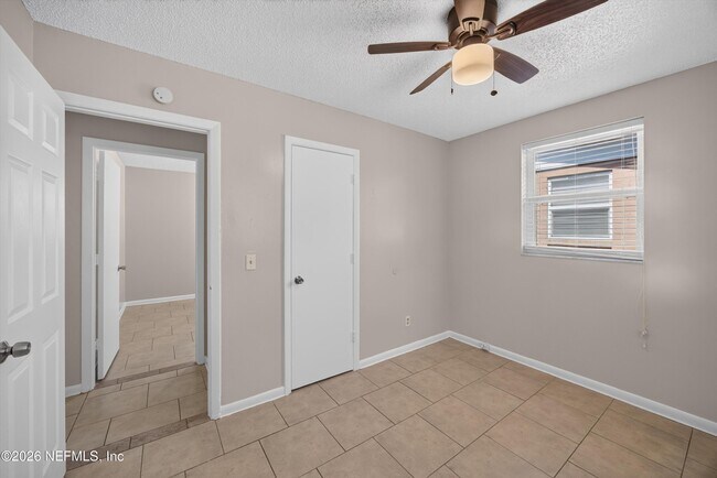 Building Photo - 8067 Parental Cir