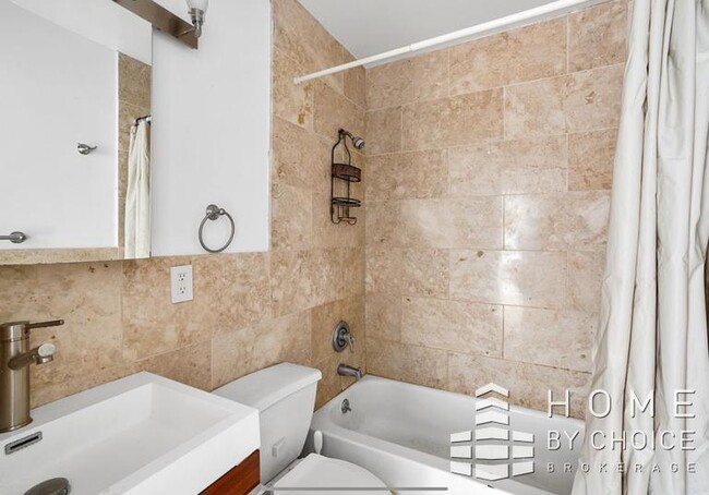 Building Photo - 2 bedroom in NEW YORK NY 10027