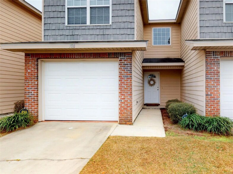 Primary Photo - 108 Cody Dr