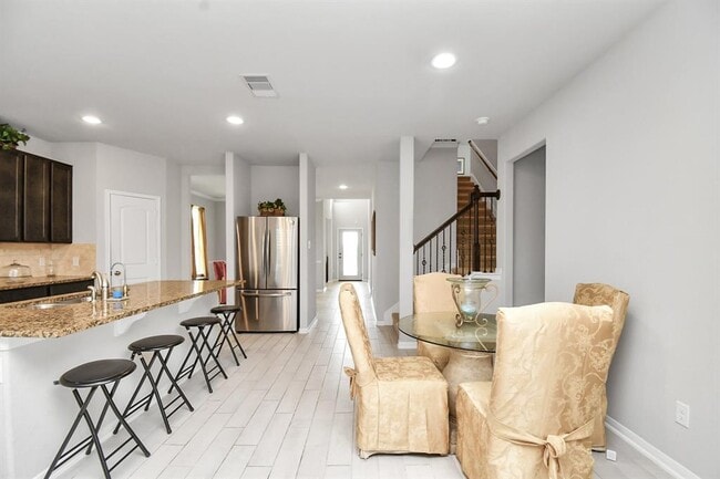 Building Photo - 8802 Mallow Rose Wy