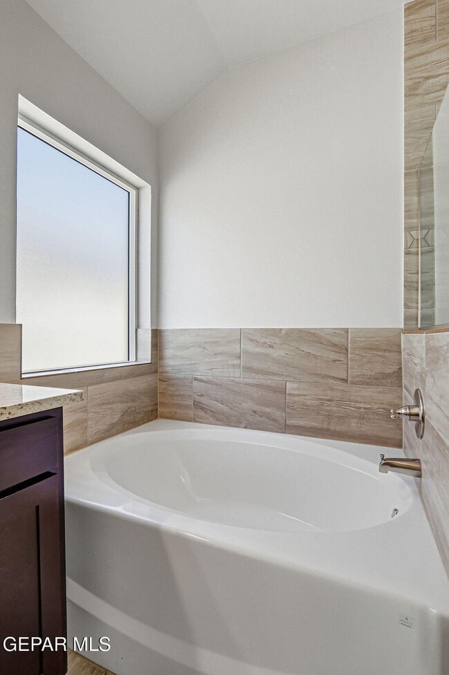 Building Photo - 1177 Night Sky St