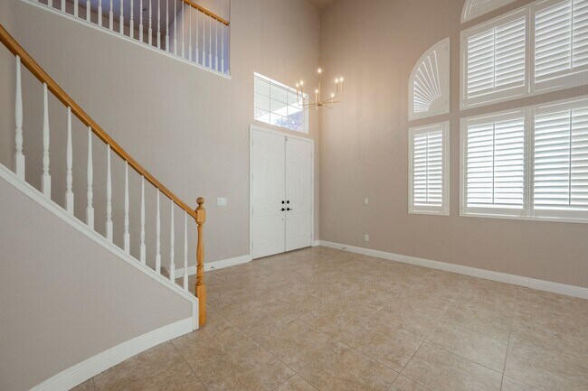 Building Photo - Beautiful Home in a Guard Gated Community